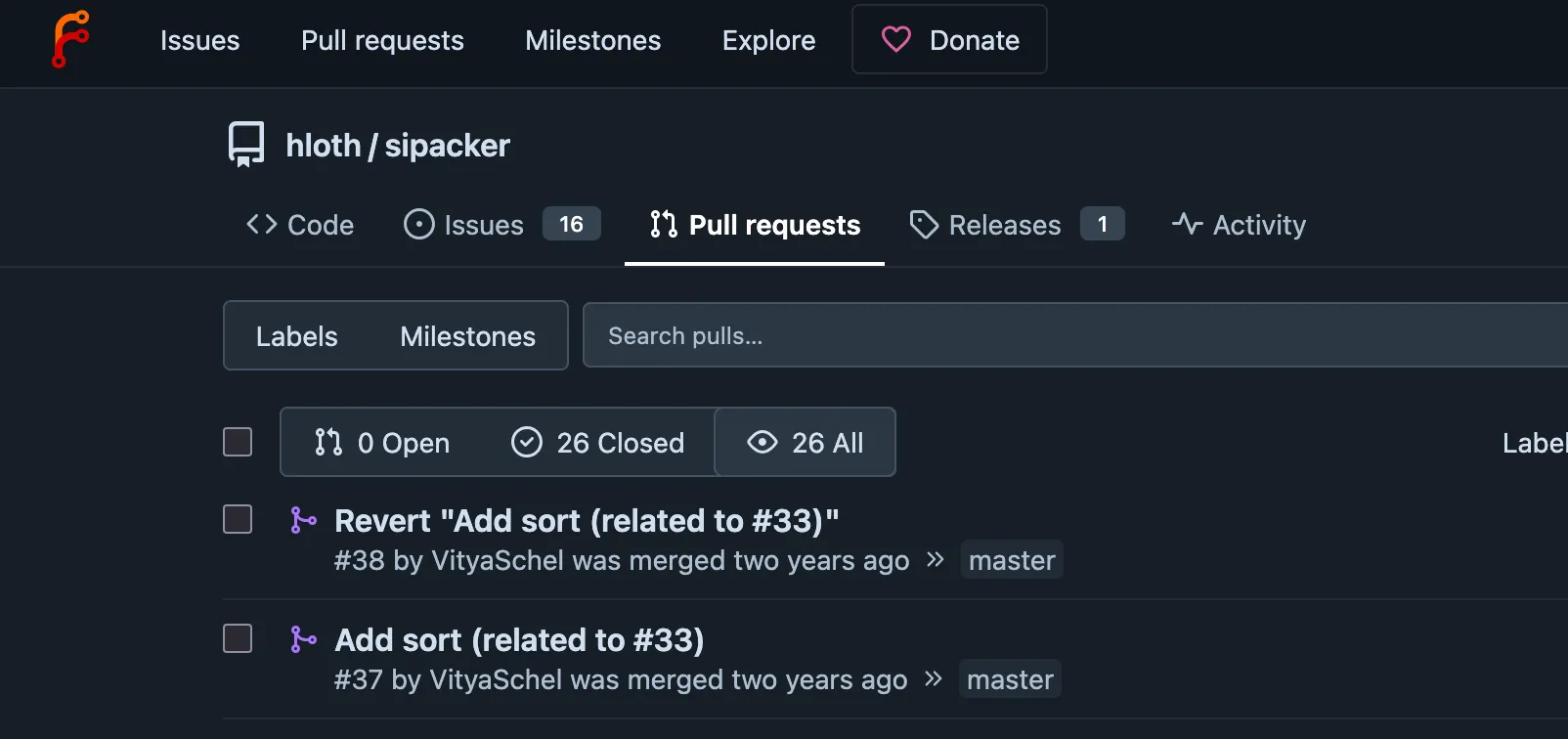 Screenshot of pull requests page in hloth/sipacker repository